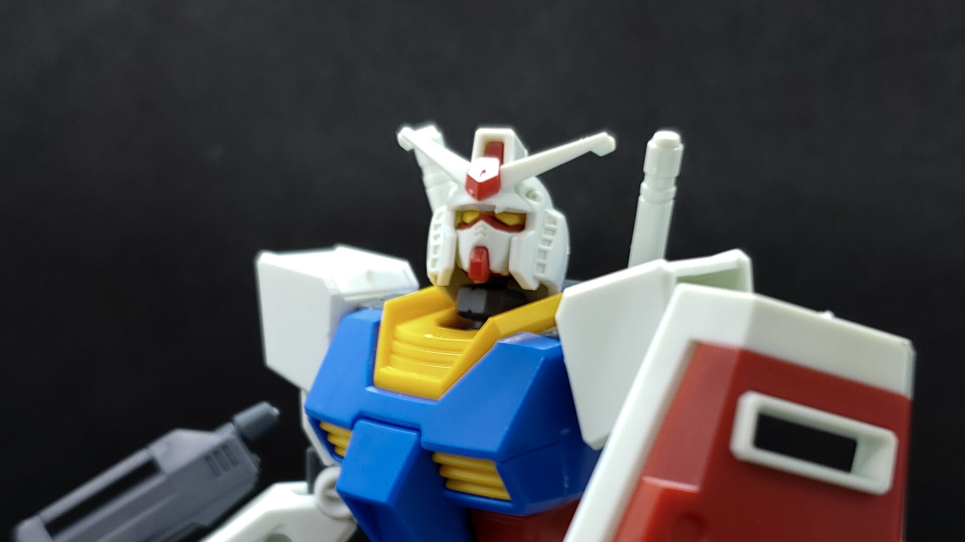 REVIEW: How Good is the Entry Grade RX-78-2?
